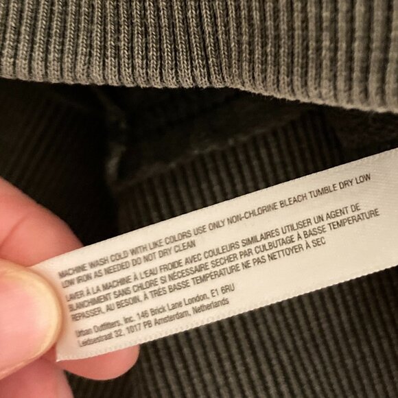 Urban Outfitters Faye Full Zip Oversized Sweatshirt Size L - Picture 9 of 10